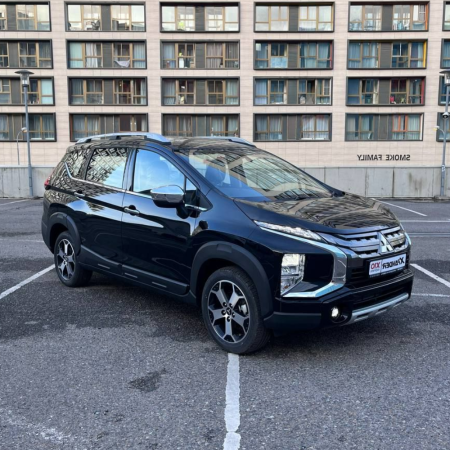 Mitsubishi Xpander Cross